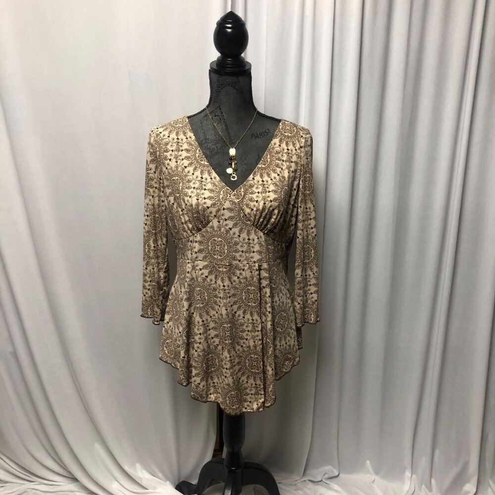 Cocoma Top Womens Size Large Brown Beige V Neck Stretchy Blouse Casual Comfy